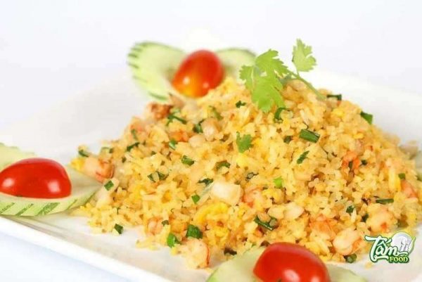 trứng cà chua