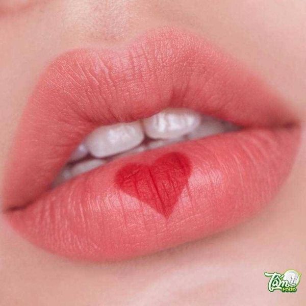 Hé lộ 3 cách làm son môi bằng cà chua an toàn tuyệt đối
