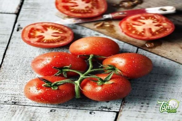sinh tố cà chua đẹp da