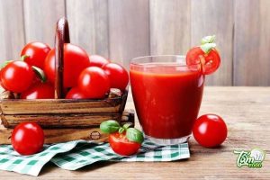 uống nước ép cà chua vào buổi sáng